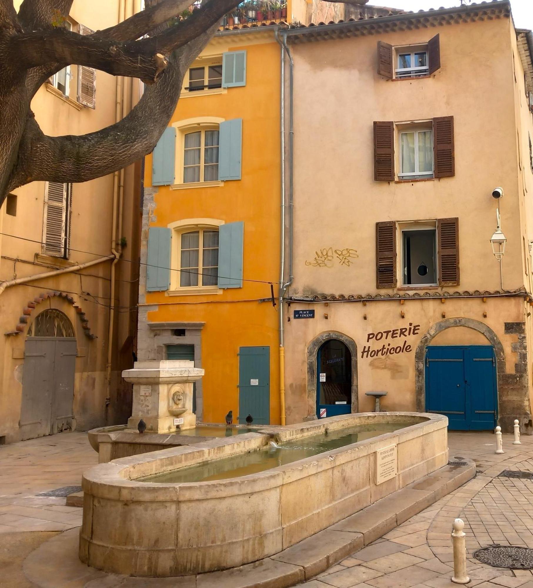 #1 Studio # Place Charmante Toulon Eksteriør bilde
